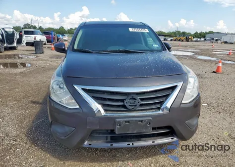 2015 Nissan Versa S z USA, uszkodzony, nr VIN 3N1CN7AP1FL865285